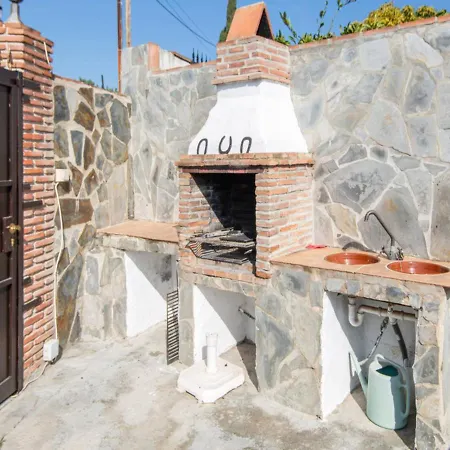 Violeta Frigiliana - Villa Nerja